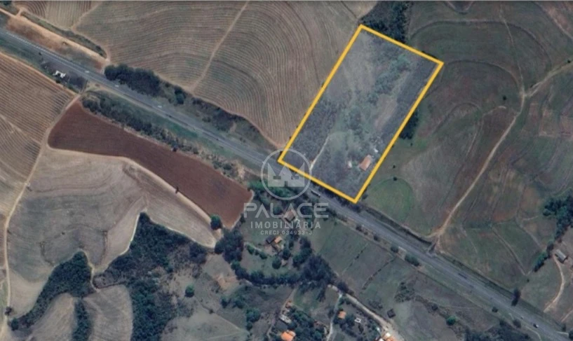 Sítio Zona Rural de Charqueada