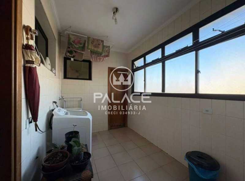 Imagens do imóveis Apartamento : Padrão / Residencial / Alto