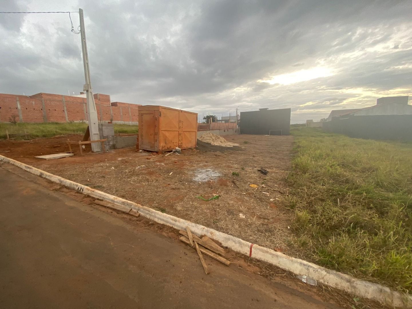 Terreno à venda, 208 m² por RS 150.000,00 - Campestre - Piracicaba-SP