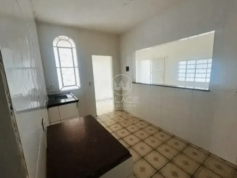 casa disponivel para locação