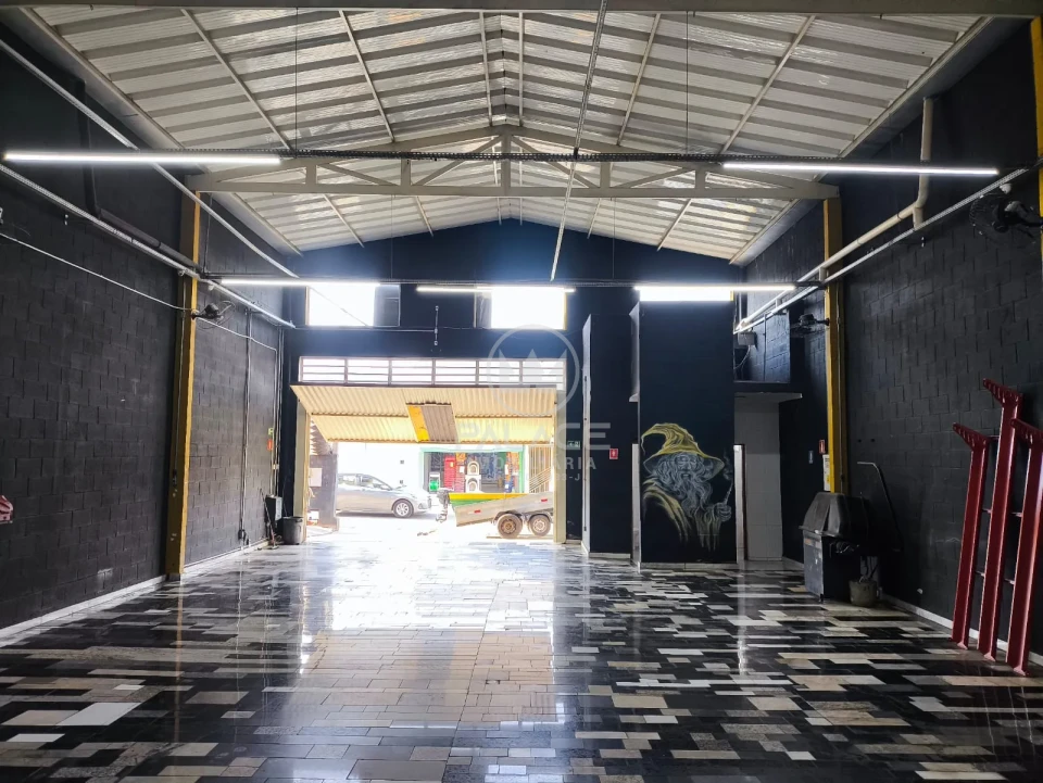 Barracão Comercial disponivel para Venda E Locação