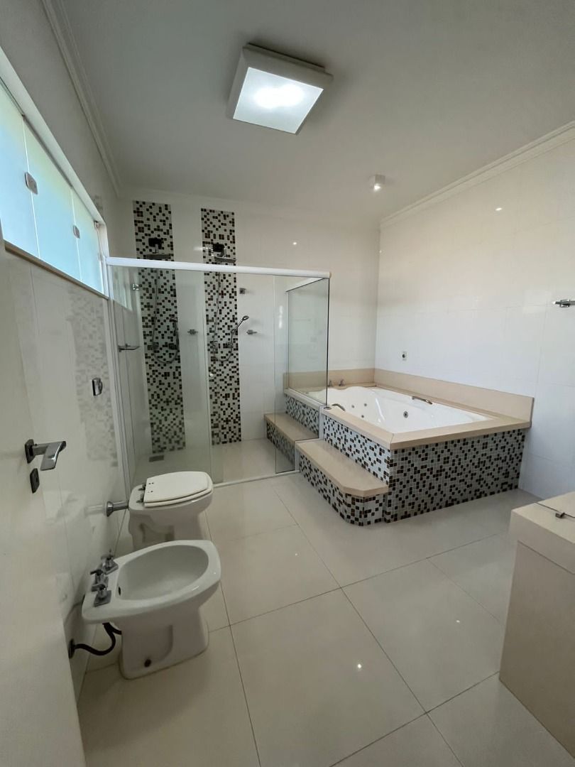 casa em condomínio para alugar em loteamento ipanema, piracicaba 3 quartos 290m²