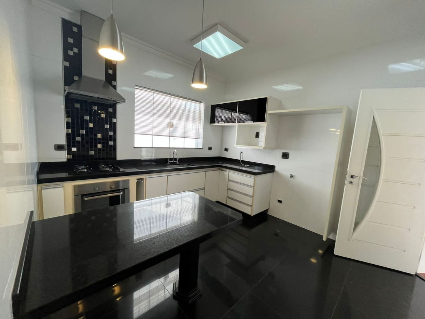 casa em condomínio para alugar em loteamento ipanema, piracicaba 3 quartos 290m²