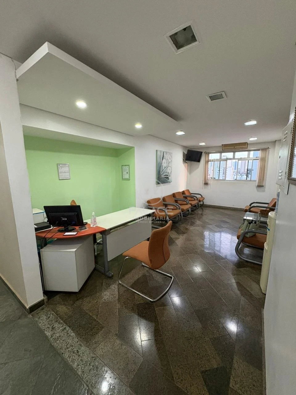 SALA COMERCIAL EQUIPADA PARA CLINICA ODONTOLOGICA COM 5 CONSULTORIOS