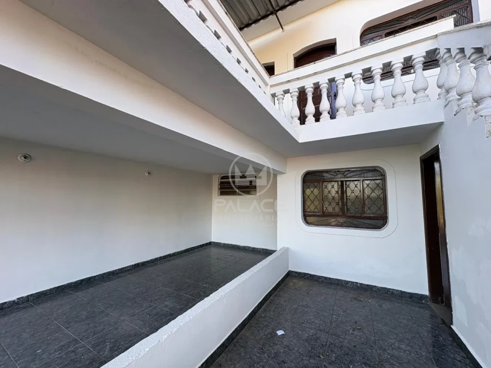 Casa à Venda no Algodoal