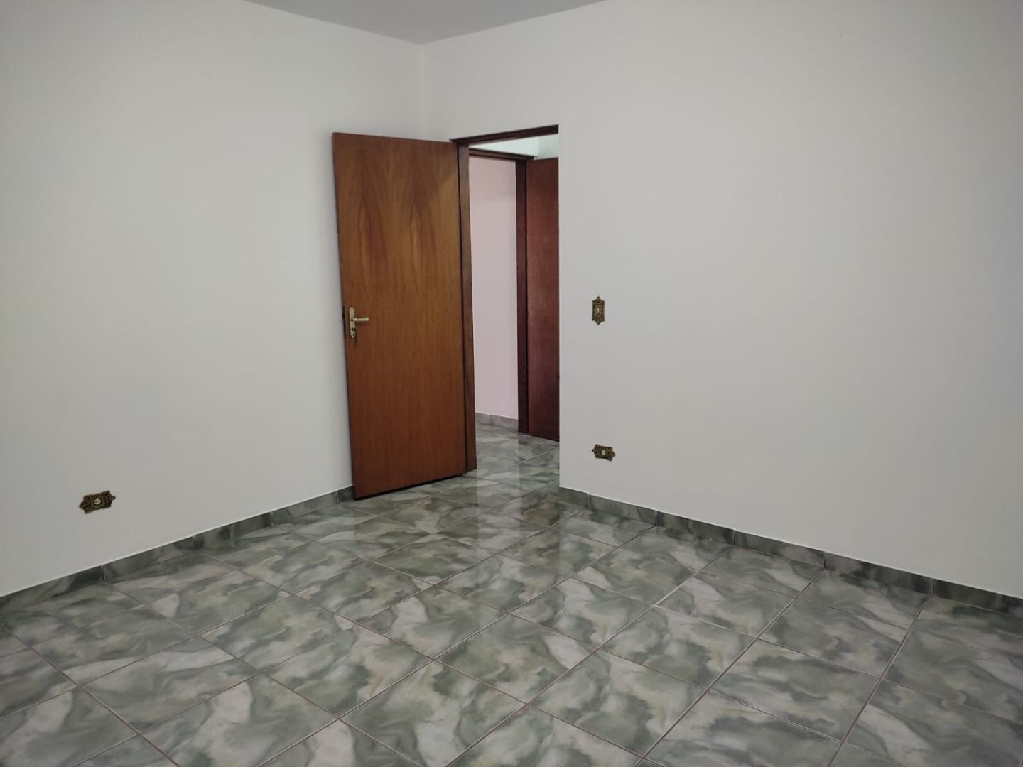 Imagens do imóveis chácara à venda em nova suiça, piracicaba 3 quartos 1053m²