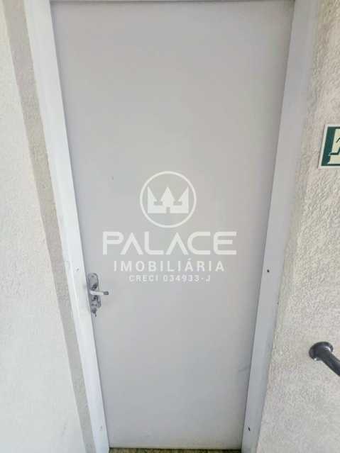 Imagens do imóveis Casa em Condomínio :  / Residencial / Jardim Itaiçaba (Ártemis)