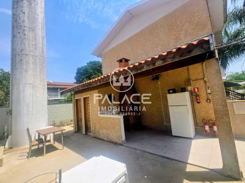 Imagens do imóveis Casa em Condomínio :  / Residencial / Jardim Itaiçaba (Ártemis)