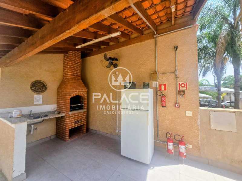 Imagens do imóveis Casa em Condomínio :  / Residencial / Jardim Itaiçaba (Ártemis)