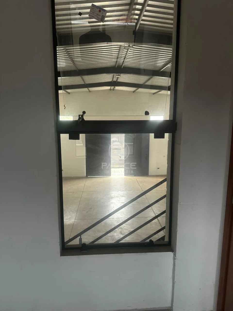 Barracão disponivel para locação