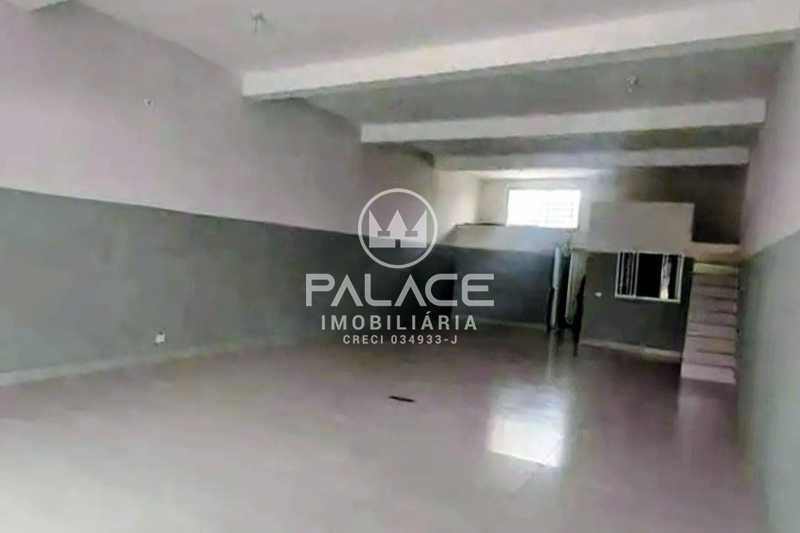 Imagens do imóveis Barracão :  / Comercial / Vila Rezende