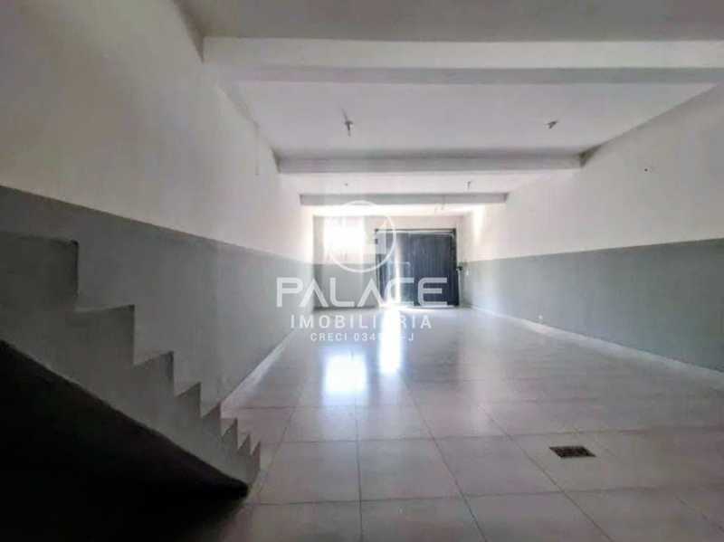 Imagens do imóveis Barracão :  / Comercial / Vila Rezende