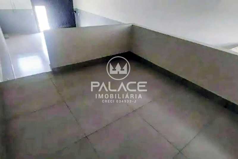 Imagens do imóveis Barracão :  / Comercial / Vila Rezende