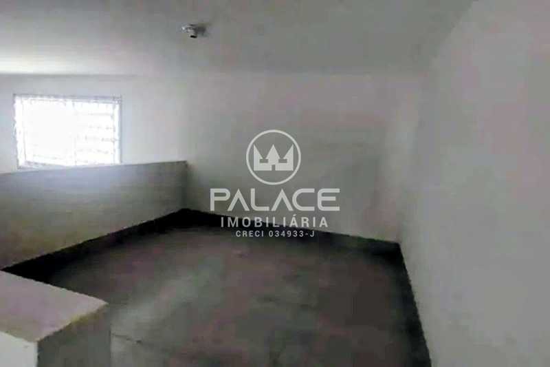 Imagens do imóveis Barracão :  / Comercial / Vila Rezende