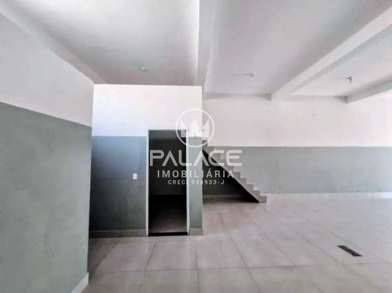 Imagens do imóveis Barracão :  / Comercial / Vila Rezende