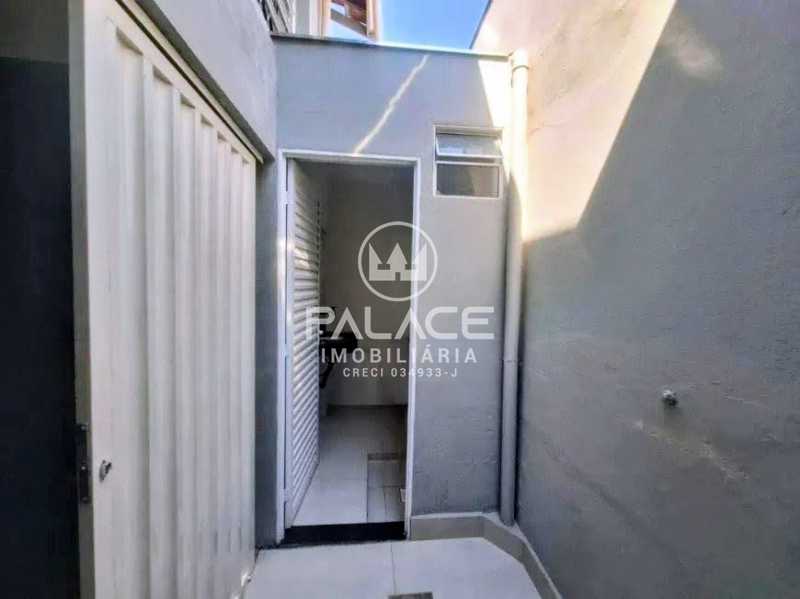 Imagens do imóveis Barracão :  / Comercial / Vila Rezende