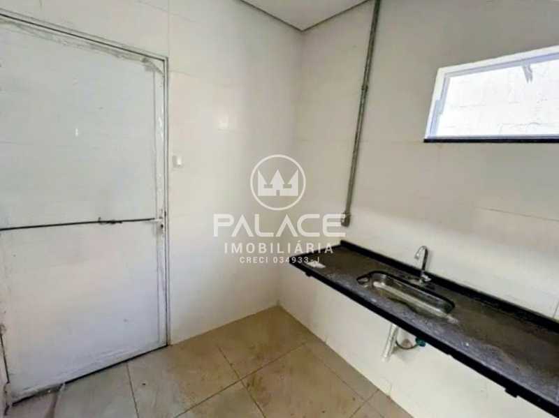 Imagens do imóveis Barracão :  / Comercial / Santa Rita