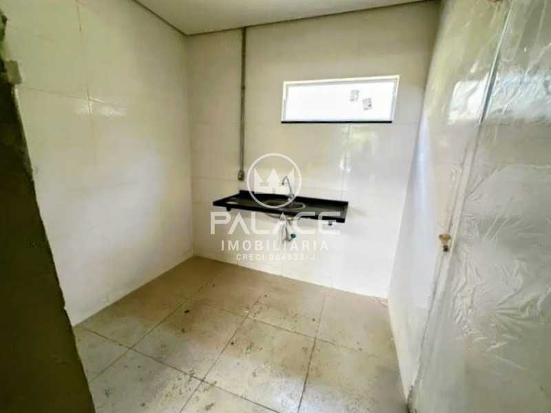 Imagens do imóveis Barracão :  / Comercial / Santa Rita