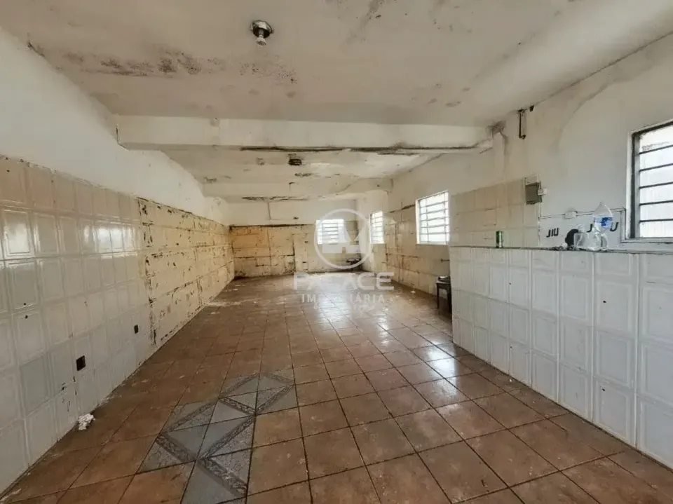 salão disponivel para locação/Tupi