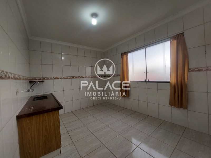 Imagens do imóveis Casa :  / Comercial / Centro (Ártemis)
