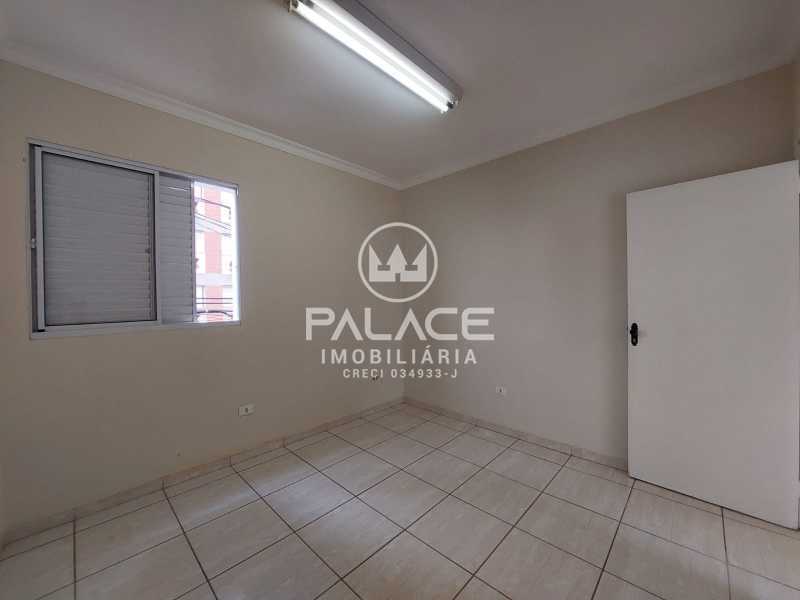Imagens do imóveis Casa :  / Comercial / Centro (Ártemis)