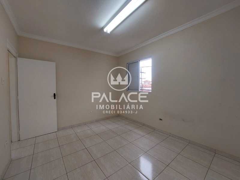Imagens do imóveis Casa :  / Comercial / Centro (Ártemis)