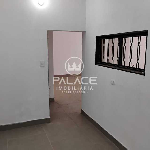 Imagens do imóveis Barracão :  / Comercial / Piracicamirim