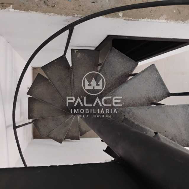 Imagens do imóveis Barracão :  / Comercial / Piracicamirim