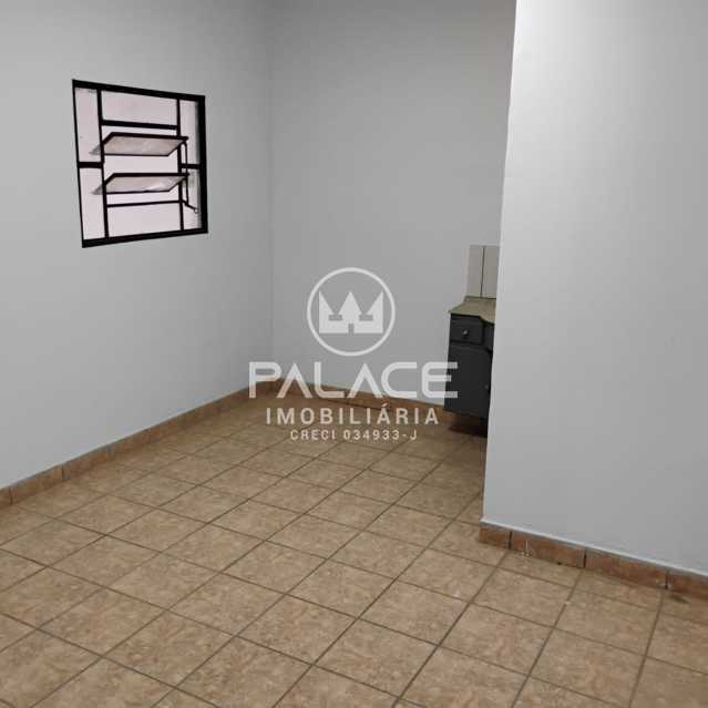 Imagens do imóveis Barracão :  / Comercial / Piracicamirim