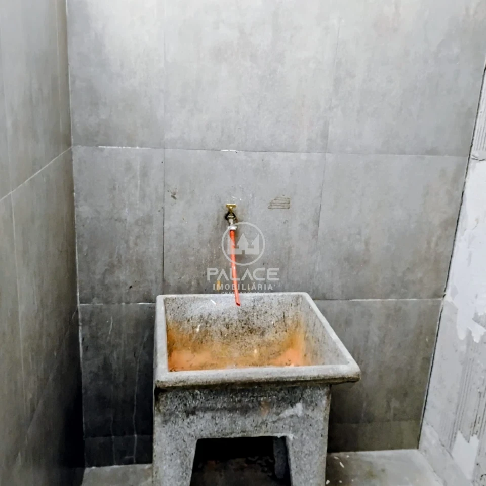 Barracão disponivel para locação no bairro Santa Rosa