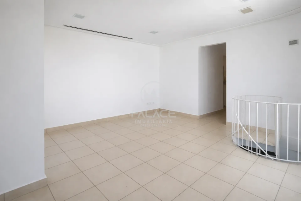 Apartamento a venda no Centro Cobertura Duplex com Piscina