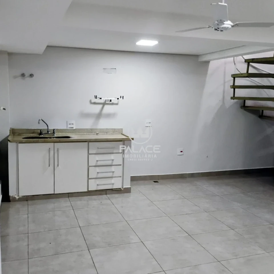 Barracão disponivel para locação
