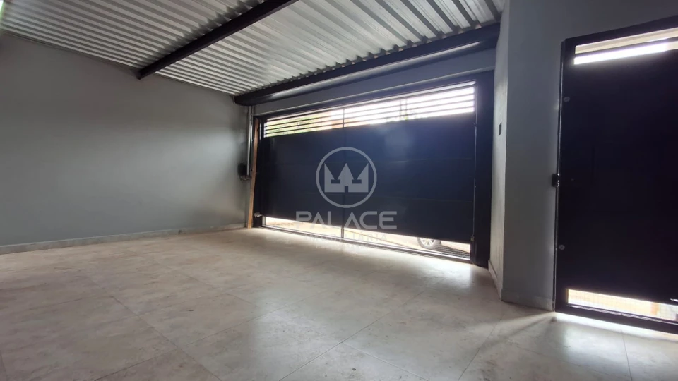 Casa com piscina à venda no bairro Balbo, Piracicaba