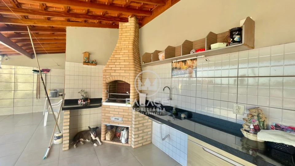 CASA / BARRACAO / EDICULA / COMERCIAL / RESIDENCIAL / VENDA / LOCACAO