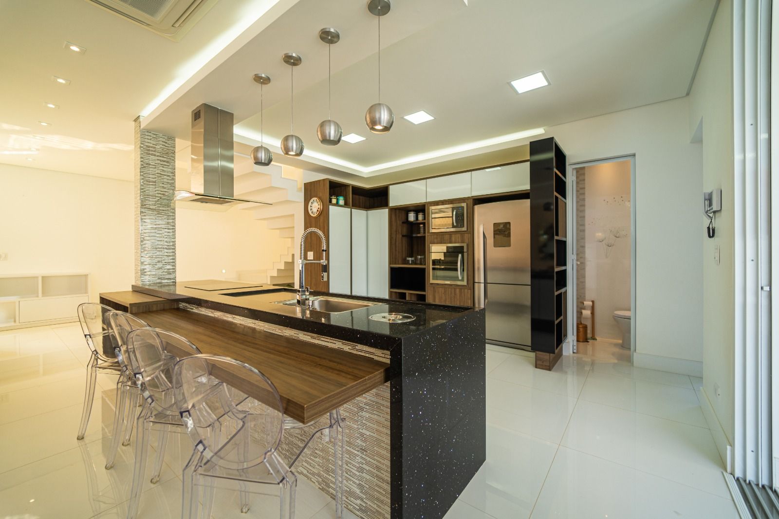 casa em condomínio para venda e aluguel em jardim mariluz, são pedro 3 quartos 387m²