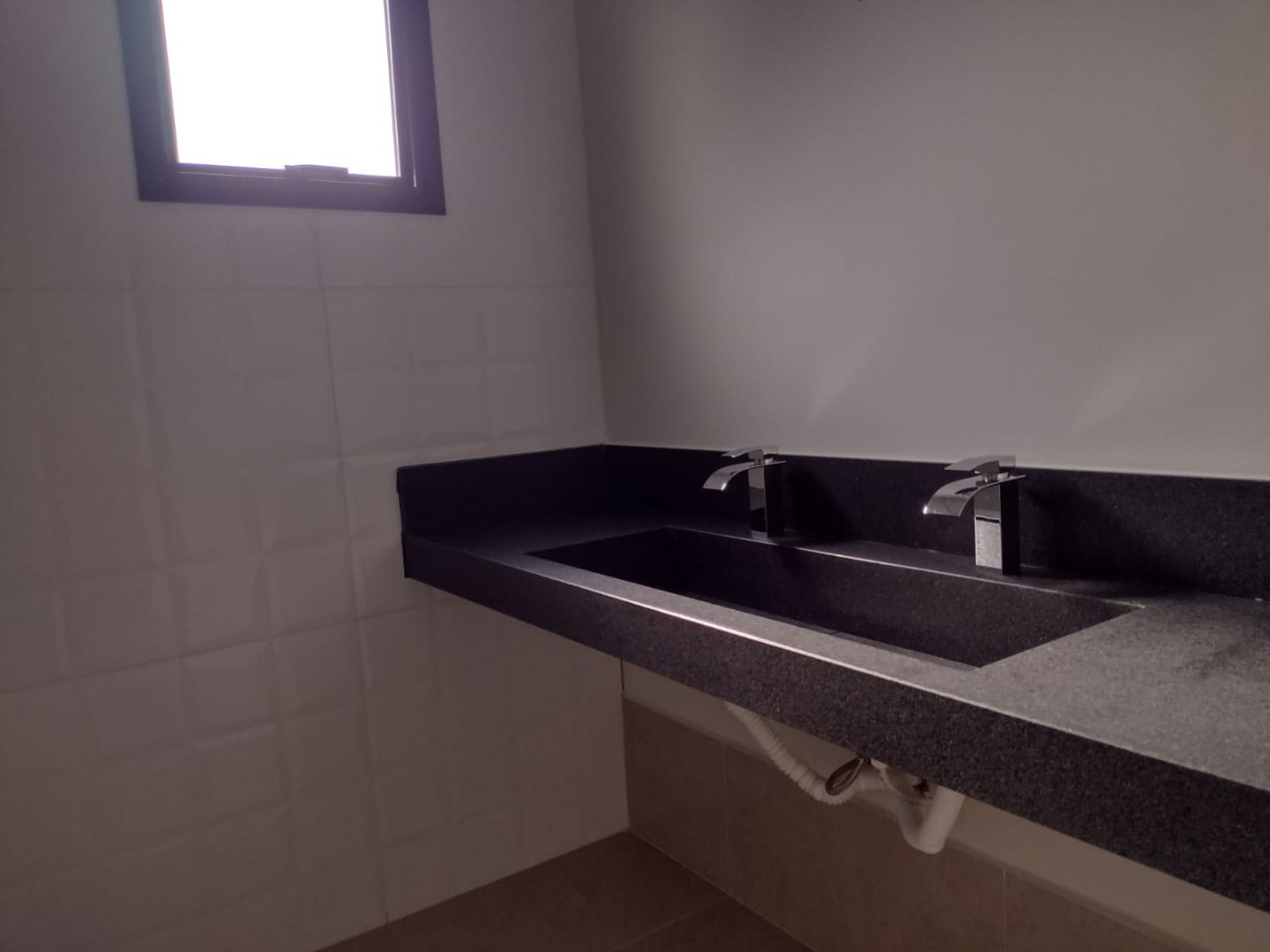 Imagens do imóveis casa em condomínio à venda em ondas de piracicaba, piracicaba 3 quartos 225m²