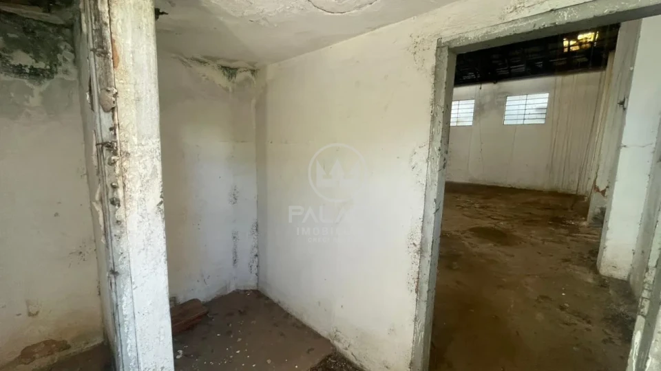 BARRACAO / GALPAO  PARA VENDA OU LOCAÇÃO / REGIAO CENTRAL / PIRACICABA