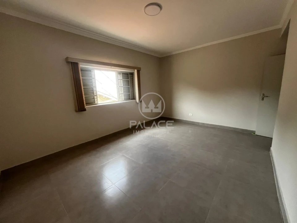 CASA PARA ALUGAR NA VILA INDEPENDENCIA, C/ 4 QUARTOS - SENDO 145.5m²