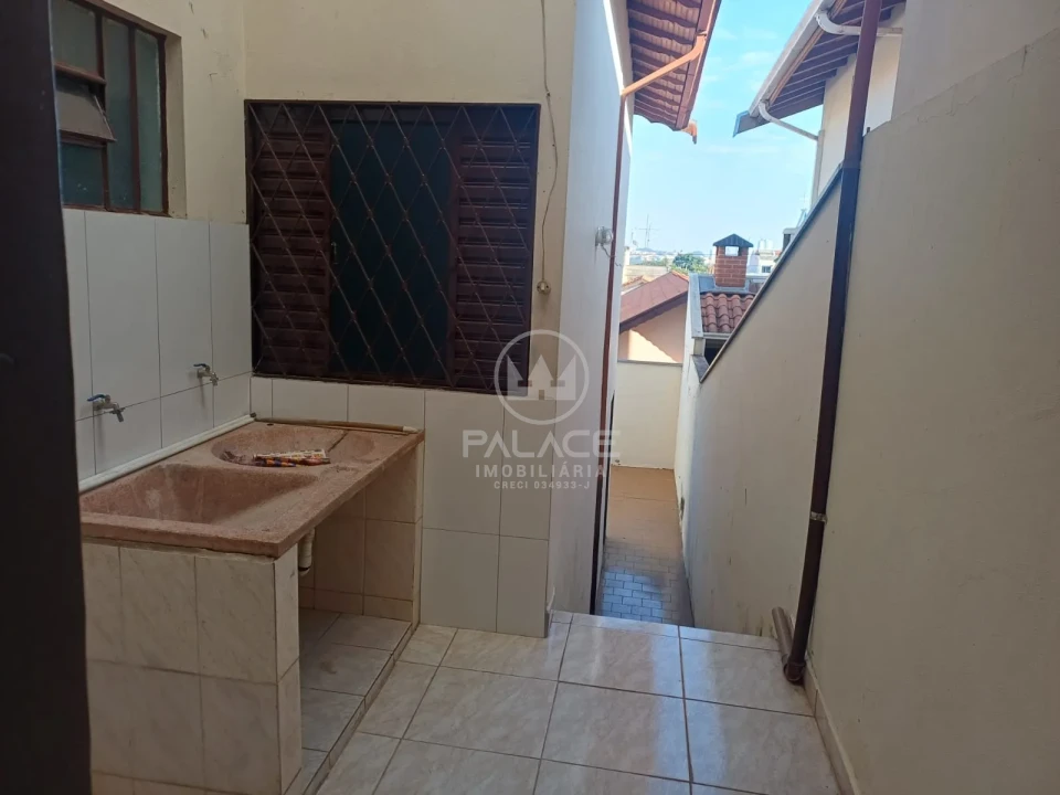 CASA A VENDA NO BAIRRO PIRACICAMIRIM