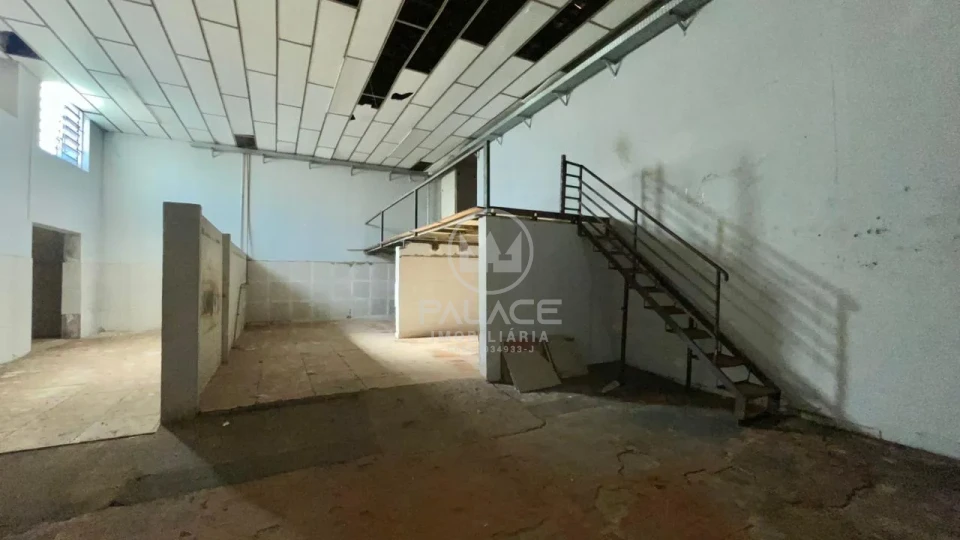 BARRACAO / GALPAO COMERCIAL 620M² PARA LOCAÇÃO OU VENDA /BAIRRO ALTO / PIRACICABA