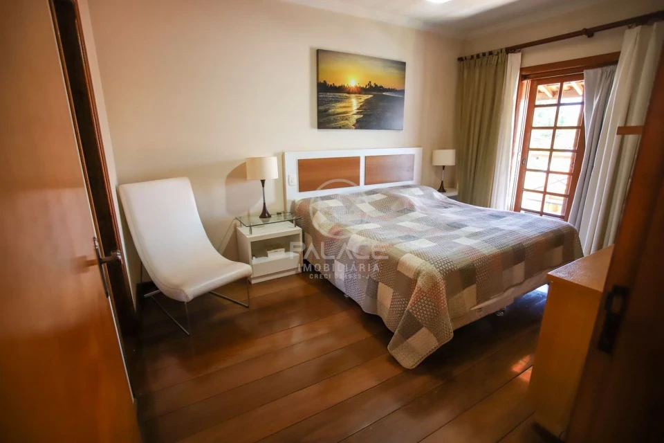 Sobrado de alto Padrão a venda em bairro Nova América