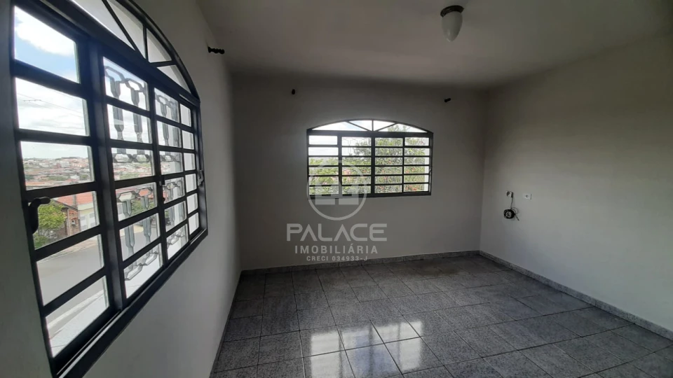 CASA 3 QUARTOS / MONTE LIBANO