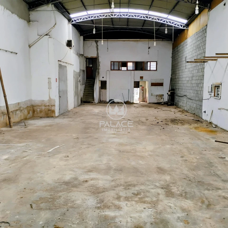 Barracão disponivel para locação
