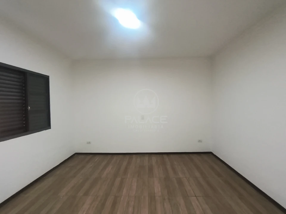 Casa à Venda  em Águas de São Pedro