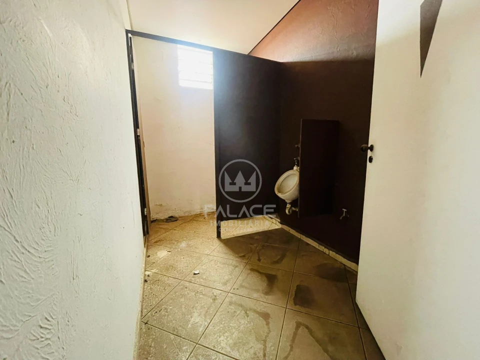 Sobre barracão com 296 m² para alugar em Piracicaba