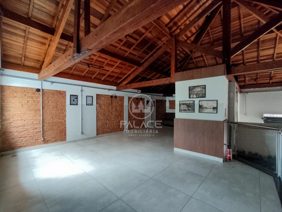 Salão Comercial Esquina Para Alugar, Rua do Porto, Centro Piracicaba