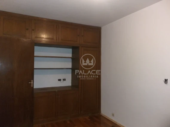 Casa a venda no Bairro Cidade Jardim