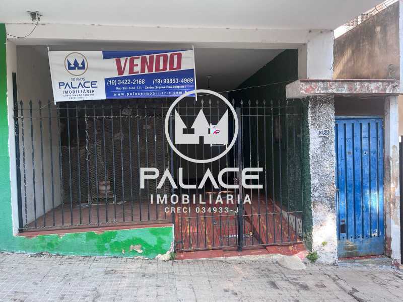 Imagens do imóveis Casa de rua -  / Residencial / Centro