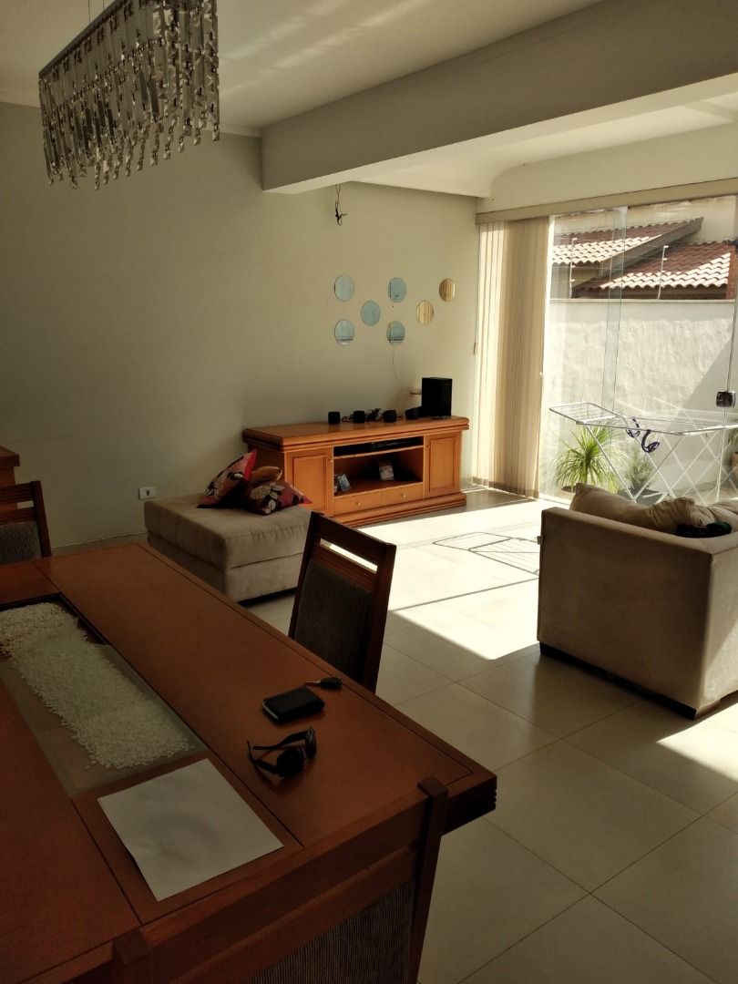 Imagens do imóveis casa à venda em parque santa cecília, piracicaba 3 quartos 209m²