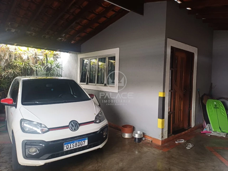 Casa a Venda no Bairro Jupiá